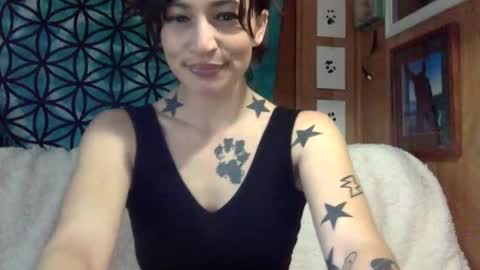 ariel  colin when hes here online show from 02.23.25