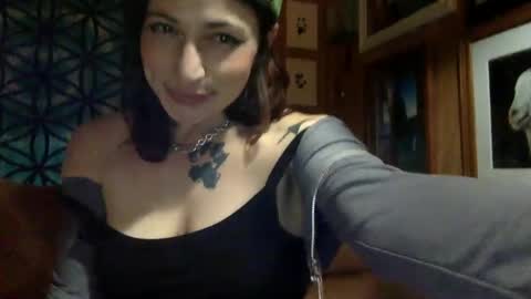 ariel  colin when hes here online show from 03.04.25