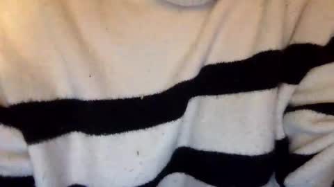 ariel  colin when hes here online show from 11.18.25