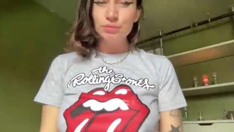 ariel  colin when hes here online show from 01.14.26