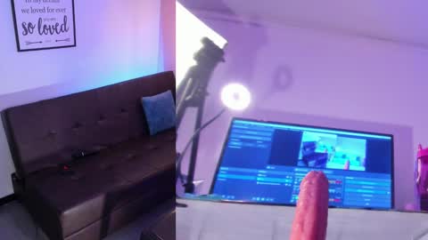 Snapshot of ariianabaker chatting on 02.21.25 Arianna online show from 02.21.25