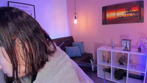 Snapshot of ariianabaker chatting on 02.25.25 Arianna online show from 02.25.25