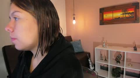 Snapshot of ariianabaker chatting on 03.04.25 Arianna online show from 03.04.25