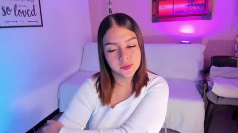 Snapshot of ariianabaker chatting on 09.16.25 Arianna online show from 09.16.25