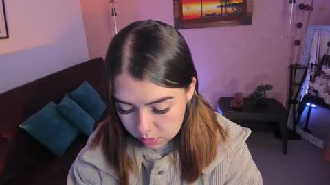 Snapshot of ariianabaker chatting on 11.17.25 Arianna online show from 11.17.25