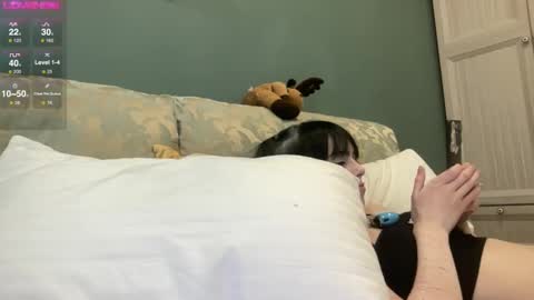 Arinka online show from 02.18.25