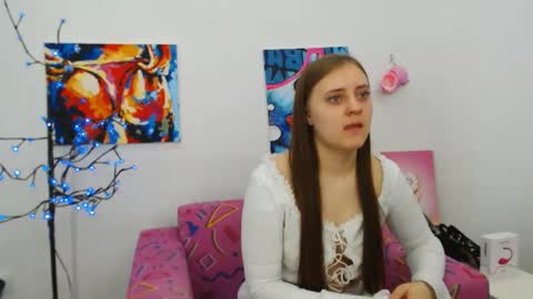 Snapshot of arinabelle chatting on 04.21.26 arinabelle online show from 04.21.26