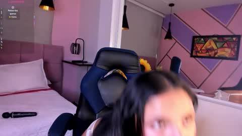 Snapshot of aris_suarez chatting on 02.11.26 Aris Suarez online show from 02.11.26