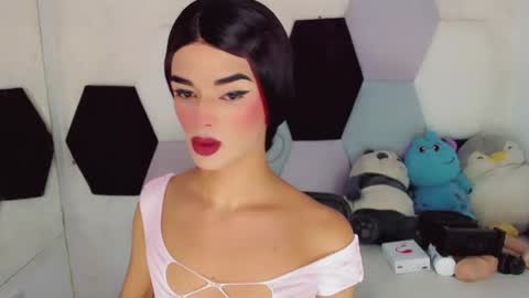 ArisaDarfu online show from 12.25.24