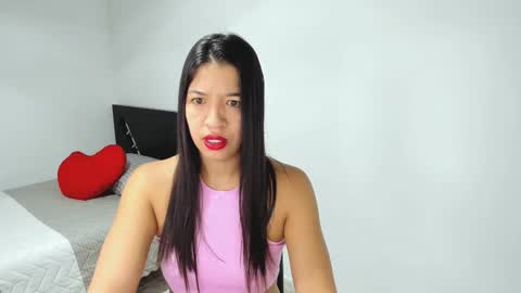 aristena_01 online show from 12.20.25