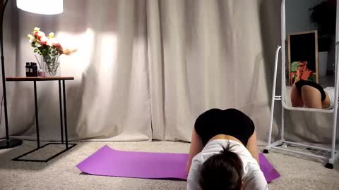 Snapshot of arlettedryer chatting on 01.15.25 Hello My name Karry online show from 01.15.25