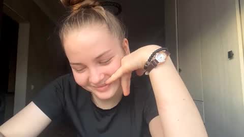 Snapshot of arlettejasica chatting on 03.01.26 Liza online show from 03.01.26