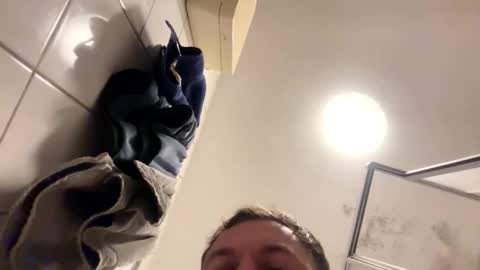 armyskater32 online show from 11.05.25