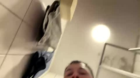 armyskater32 online show from 03.14.26