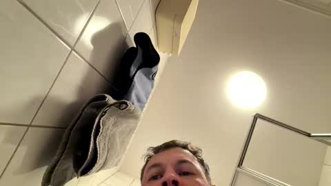 armyskater32 online show from 04.02.26