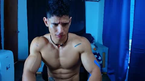 Snapshot of arnold_black69 chatting on 07.19.26 arnold black online show from 07.19.26