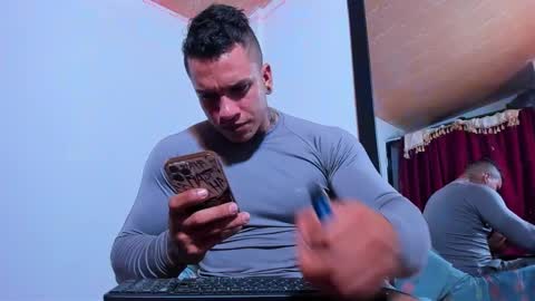 arnold sexy hot98 online show from 12.24.24