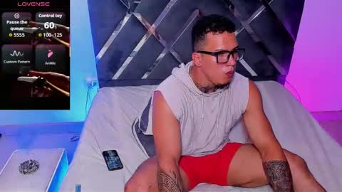 arnold sexy hot98 online show from 09.15.25