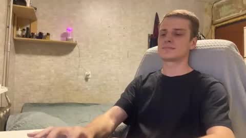 Snapshot of arnolngang chatting on 06.28.26 arnolngang online show from 06.28.26