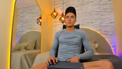 ARON BOLT online show from 02.23.26