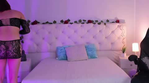 Aron cruz  online show from 01.16.25