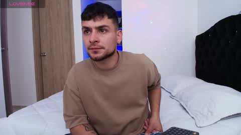 Aron Santoro online show from 02.19.26