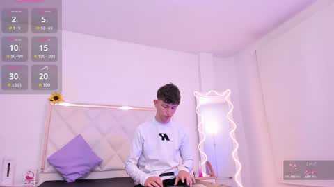 Snapshot of aron_tay chatting on 12.27.24  your aron  online show from 12.27.24