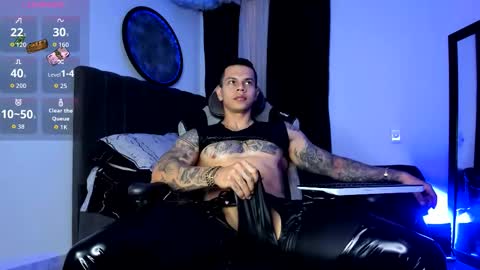 Snapshot of arondark chatting on 02.19.26 DarkMaster online show from 02.19.26