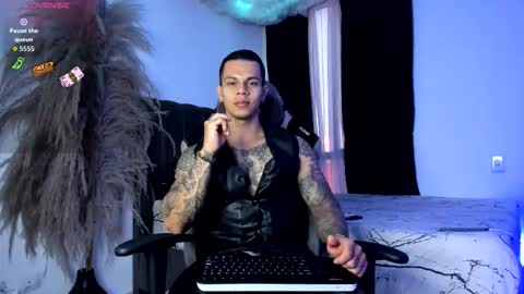 Snapshot of arondark chatting on 03.19.26 DarkMaster online show from 03.19.26