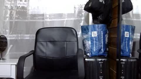 Aron G Franco online show from 09.17.25