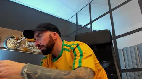 AronGrant online show from 11.15.25