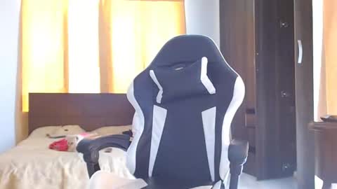 aronmiller online show from 12.25.24