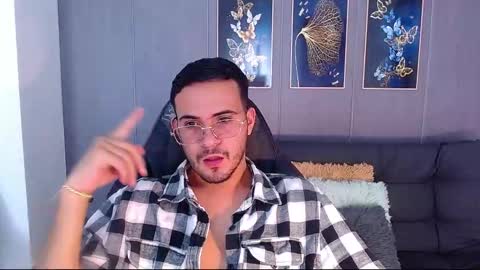 Adrian online show from 09.23.25