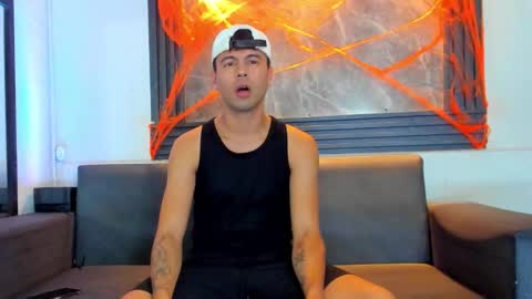 Aroon   online show from 11.01.25