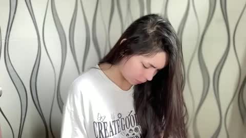 KATE MORE  online show from 11.14.25