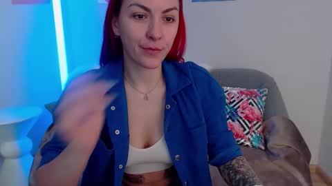 arri_ella online show from 11.17.25