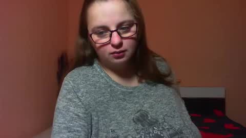 Snapshot of arriana98 chatting on 12.15.24 Arriana online show from 12.15.24