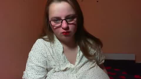 Snapshot of arriana98 chatting on 12.17.24 Arriana online show from 12.17.24