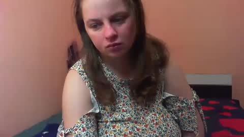 Snapshot of arriana98 chatting on 02.12.25 Arriana online show from 02.12.25