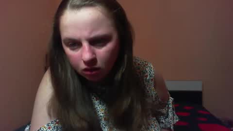Snapshot of arriana98 chatting on 02.14.25 Arriana online show from 02.14.25