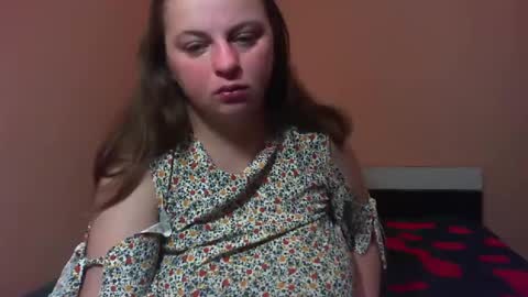 Snapshot of arriana98 chatting on 02.16.25 Arriana online show from 02.16.25