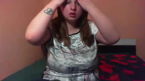 Snapshot of arriana98 chatting on 02.18.25 Arriana online show from 02.18.25