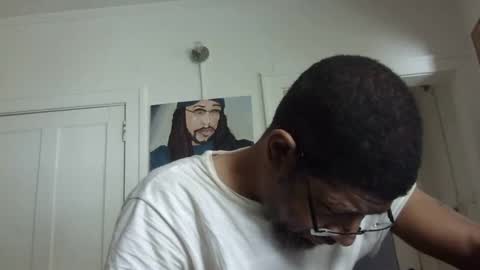 Snapshot of arteblazze chatting on 02.09.25 Arteblazze not daddy boy bitch or nigga online show from 02.09.25