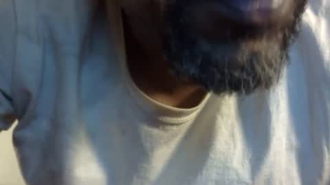 Snapshot of arteblazze chatting on 02.25.25 Arteblazze not daddy boy bitch or nigga online show from 02.25.25