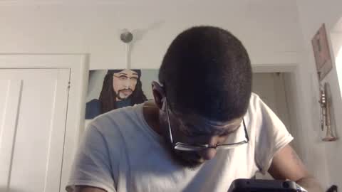 Snapshot of arteblazze chatting on 03.01.25 Arteblazze not daddy boy bitch or nigga online show from 03.01.25