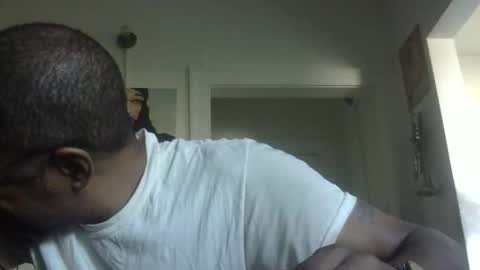 Snapshot of arteblazze chatting on 10.13.25 Arteblazze not daddy boy bitch or nigga online show from 10.13.25