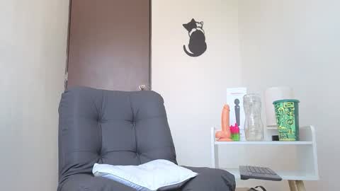   online show from 10.24.25