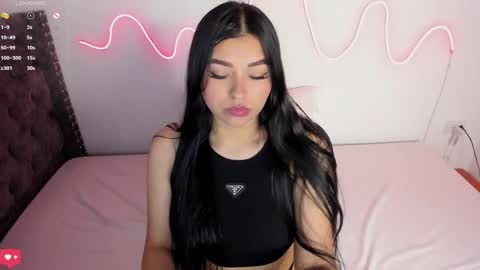 ESTEFANY online show from 12.17.24