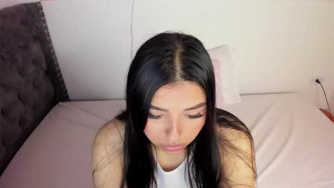 ESTEFANY online show from 12.29.24