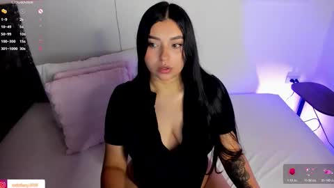 ESTEFANY online show from 11.04.25